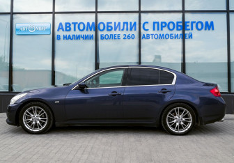 Подержанный автомобиль Infiniti G Sedan 2011 года (2 фото)