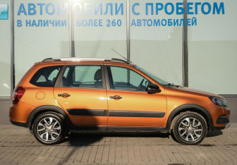 Подержанный автомобиль LADA (ВАЗ) Granta Wagon 2020 года (6 фото)