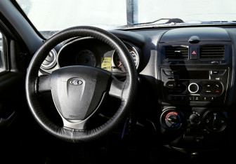 Подержанный автомобиль LADA (ВАЗ) Kalina Wagon 2015 года (11 фото)