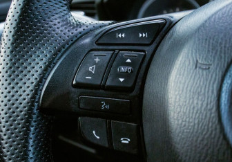 Подержанный автомобиль Mazda CX-5 2014 года (14 фото)