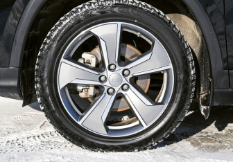 Подержанный автомобиль Geely Okavango 2024 года (21 фото)