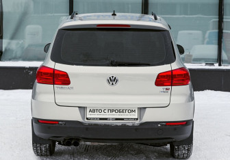Подержанный автомобиль Volkswagen Tiguan 2012 года (4 фото)