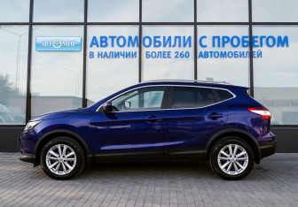 Подержанный автомобиль Nissan Qashqai 2017 года (2 фото)