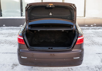 Подержанный автомобиль Lifan Solano 2017 года (21 фото)