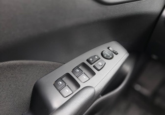 Подержанный автомобиль Hyundai Solaris Sedan 2019 года (16 фото)