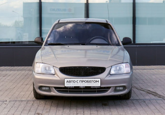 Подержанный автомобиль Hyundai Accent Sedan 2007 года (8 фото)