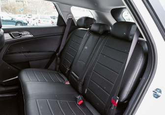 Подержанный автомобиль Kia Sportage 2025 года (19 фото)