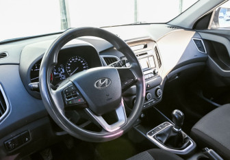 Подержанный автомобиль Hyundai Creta 2019 года (9 фото)