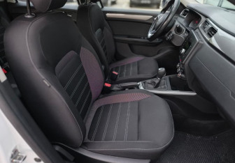 Подержанный автомобиль Renault Arkana 2020 года (15 фото)