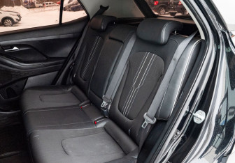 Подержанный автомобиль Hyundai Creta 2021 года (18 фото)