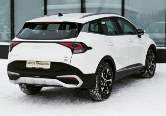 Подержанный автомобиль Kia Sportage 2025 года (5 фото)