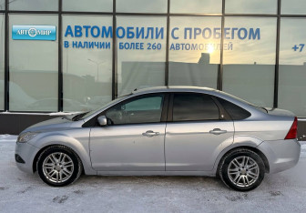 Подержанный автомобиль Ford Focus Sedan 2008 года (2 фото)