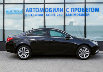Подержанный автомобиль Opel Insignia Sedan 2013 года (6 фото)