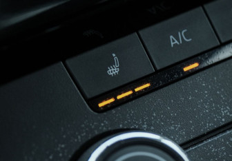 Подержанный автомобиль Skoda Octavia Liftback 2020 года (14 фото)