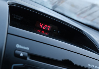 Подержанный автомобиль Kia Sorento 2012 года (14 фото)