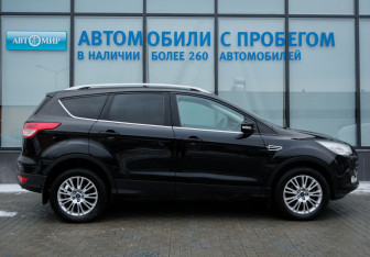 Подержанный автомобиль Ford Kuga 2014 года (6 фото)