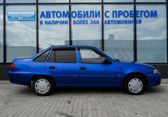 Подержанный автомобиль Daewoo Nexia Sedan 2013 года (6 фото)