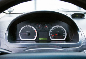 Подержанный автомобиль Chevrolet Aveo Sedan 2011 года (9 фото)