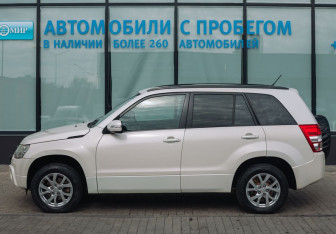 Подержанный автомобиль Suzuki Grand Vitara 2011 года (2 фото)