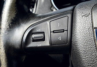 Подержанный автомобиль Skoda Yeti 2010 года (14 фото)