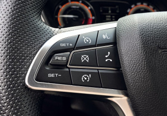 Подержанный автомобиль LADA (ВАЗ) Vesta Sedan 2023 года (14 фото)