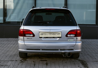 Подержанный автомобиль Honda Orthia 2000 года (4 фото)