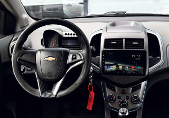 Подержанный автомобиль Chevrolet Aveo Sedan 2012 года (17 фото)