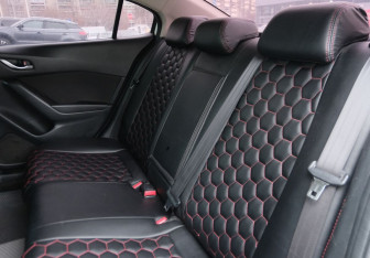 Подержанный автомобиль Mazda 3 Sedan 2014 года (18 фото)