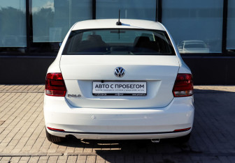 Подержанный автомобиль Volkswagen Polo Sedan 2019 года (4 фото)
