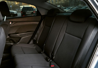 Подержанный автомобиль Hyundai Solaris Sedan 2018 года (17 фото)