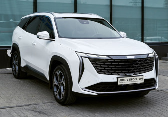 Подержанный автомобиль Geely Atlas 2024 года (7 фото)