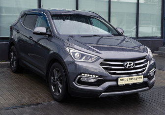 Подержанный автомобиль Hyundai Santa Fe 2015 года (20 фото)