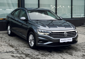 Подержанный автомобиль Volkswagen Jetta Sedan 2020 года (7 фото)