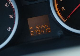 Подержанный автомобиль Opel Corsa 2007 года (17 фото)