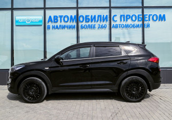 Подержанный автомобиль Hyundai Tucson 2019 года (2 фото)