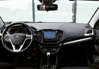 Подержанный автомобиль LADA (ВАЗ) Vesta Wagon 2020 года (18 фото)