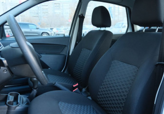 Подержанный автомобиль LADA (ВАЗ) Granta Hatchback 2020 года (15 фото)