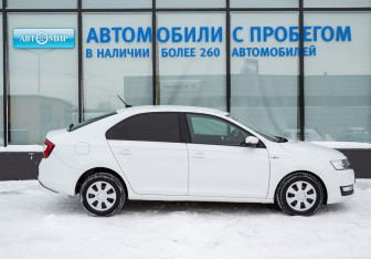 Подержанный автомобиль Skoda Rapid Liftback 2019 года (6 фото)