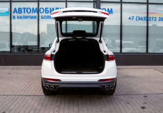 Подержанный автомобиль Geely Tugella 2022 года (21 фото)