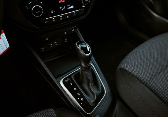 Подержанный автомобиль Hyundai Solaris Sedan 2018 года (10 фото)