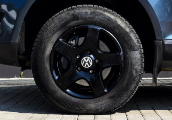 Подержанный автомобиль Volkswagen Touareg 2007 года (20 фото)
