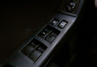 Подержанный автомобиль Mitsubishi Lancer Sedan 2007 года (12 фото)
