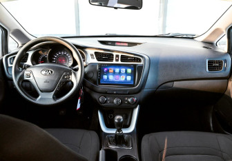 Подержанный автомобиль Kia Ceed Hatchback 2012 года (12 фото)