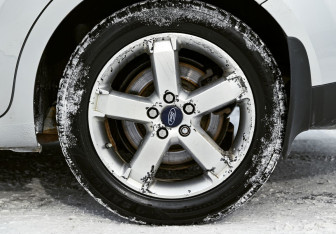 Подержанный автомобиль Ford S-MAX 2008 года (21 фото)