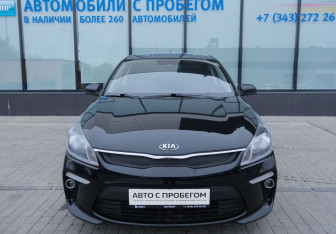 Подержанный автомобиль Kia Rio Sedan 2017 года (8 фото)
