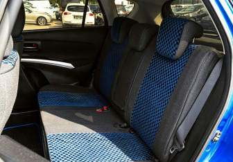 Подержанный автомобиль Suzuki SX4 Hatchback 2014 года (18 фото)