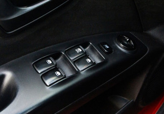 Подержанный автомобиль Kia Picanto 2008 года (14 фото)