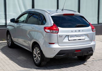 Подержанный автомобиль LADA (ВАЗ) XRAY 2021 года (3 фото)