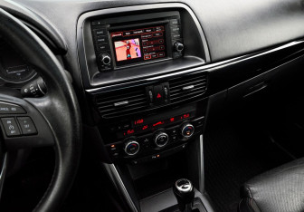 Подержанный автомобиль Mazda CX-5 2012 года (9 фото)