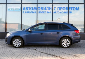 Подержанный автомобиль Chevrolet Cruze Wagon 2014 года (2 фото)